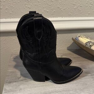 Black Western Cowboy Boots US8